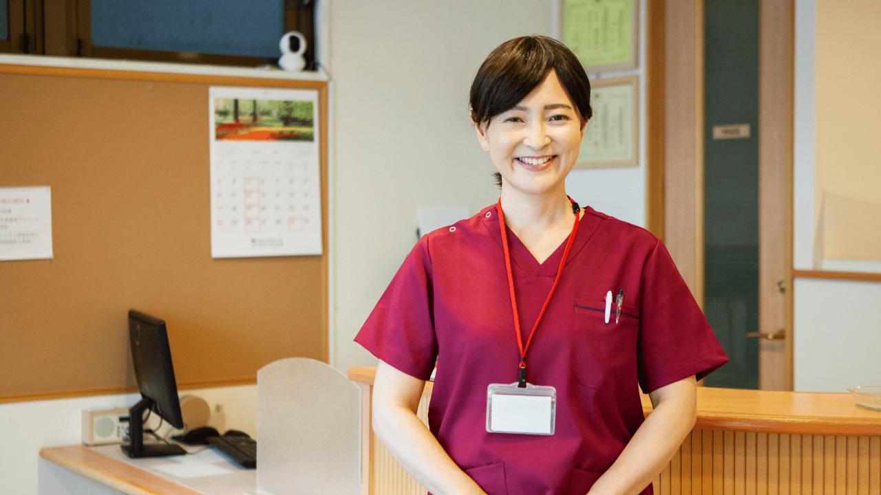 公務員から保健師へ転職するためのステップ