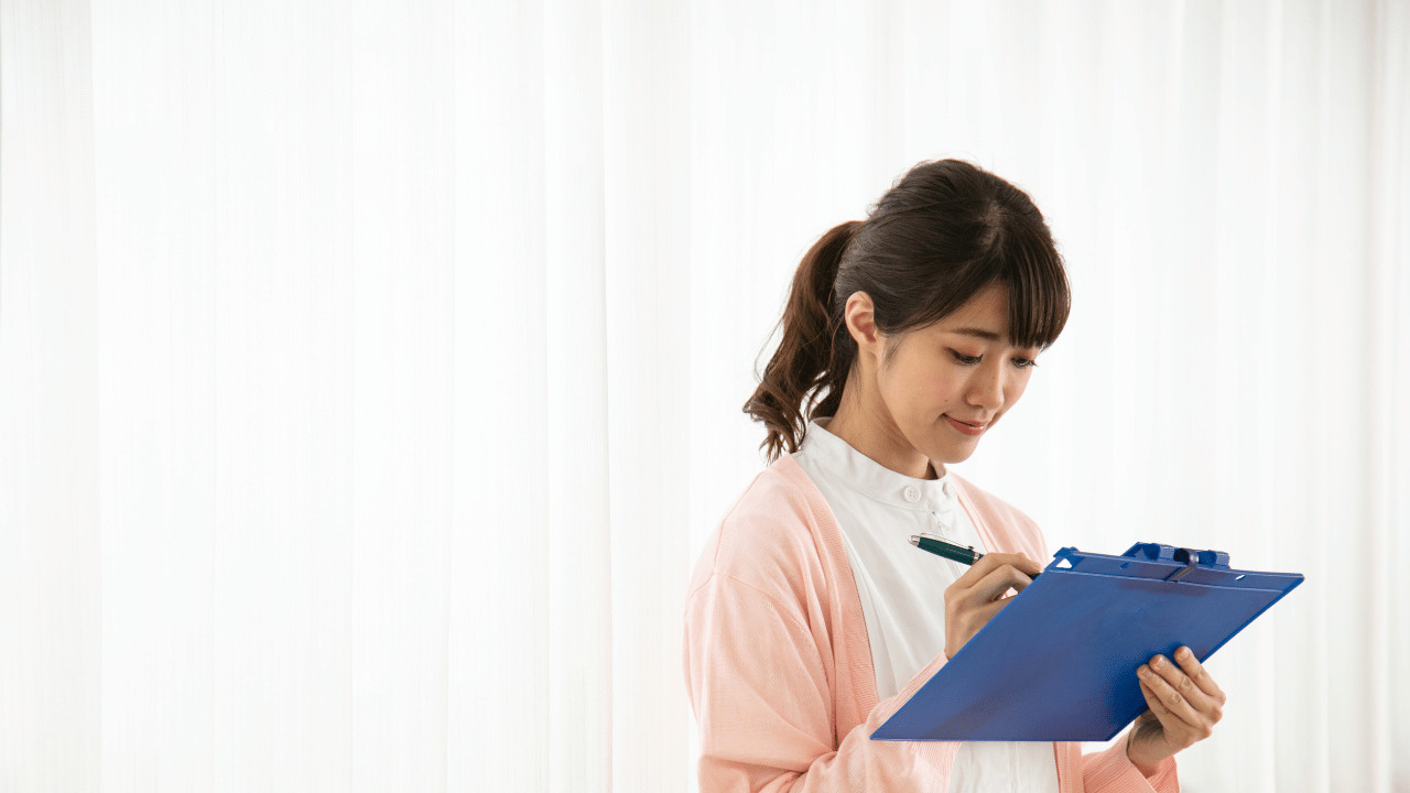 保健師の転職で年収アップは可能？交渉のコツを解説