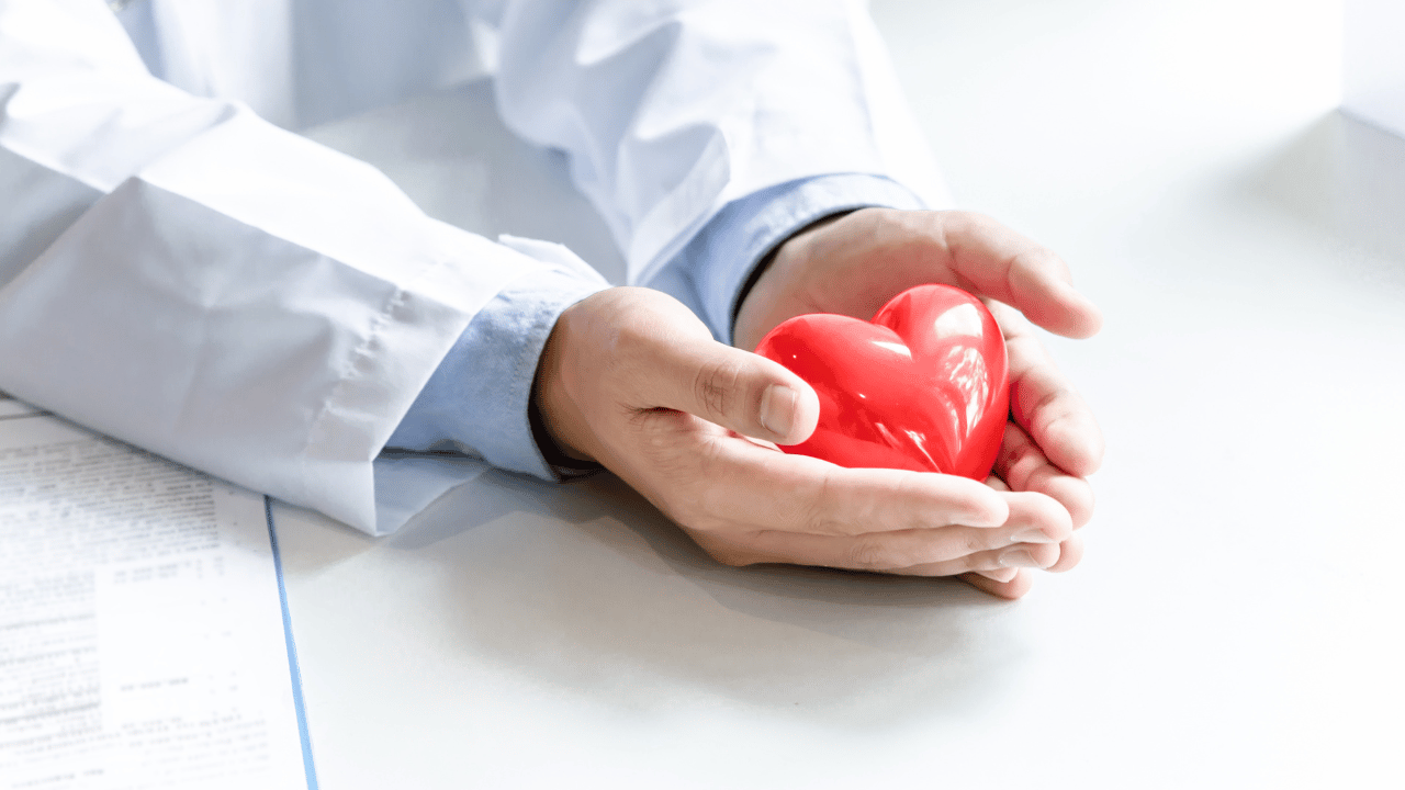 保健師が転職前に勉強すべきこととは？おすすめの資格も紹介